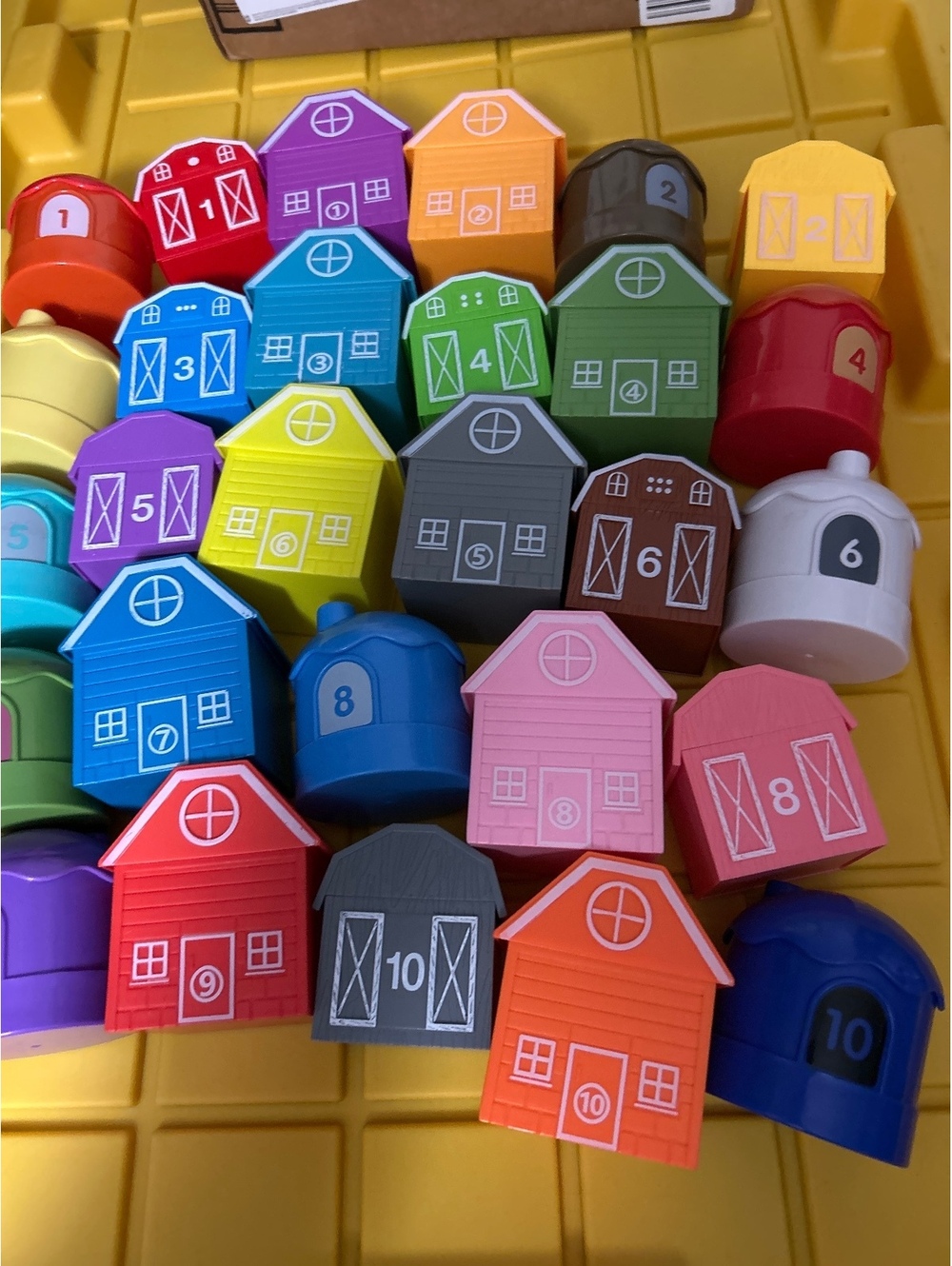 Set of 20 Colorful Plastic Barn and House Toy Blocks with Numbers